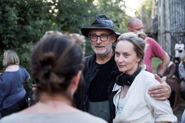 『アン・リー／はじまりの物語』アマンダ・セイフライドが監督を絶賛する撮影現場の特別映像公開