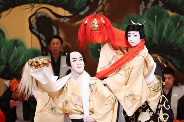 「四月大歌舞伎」で尾上右近、尾上眞秀の『連獅子』がついに歌舞伎座へ！ 取材会で語られた作品の魅力とふたりの関係