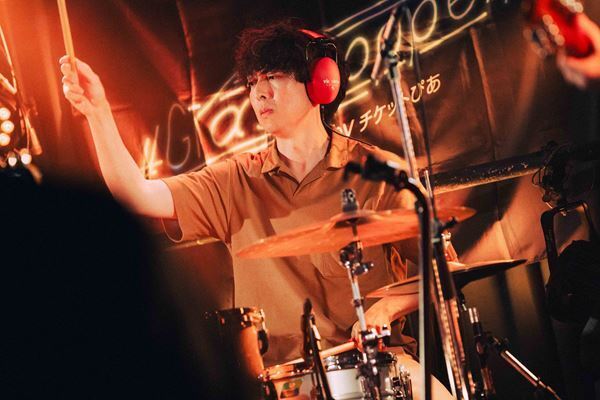 【ライブレポート】多様なアイデンティティが交差した夜――Mama Rag／ZenPal／春風レコードが出演した「Grasshopper WEST vol.8」