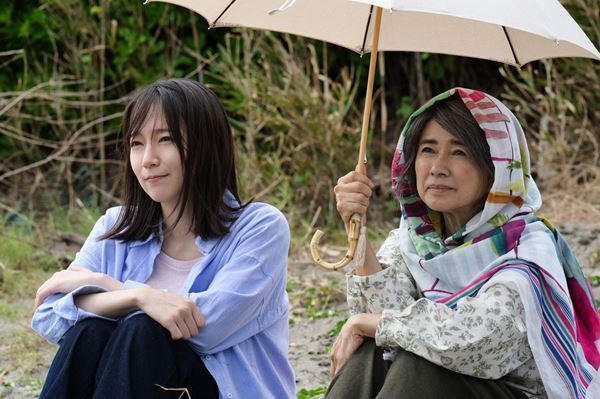 吉岡里帆×奈緒『シャドウワーク』緊迫の場面写真＆人物相関図解禁！ 北村匠海や原嘉孝の姿も