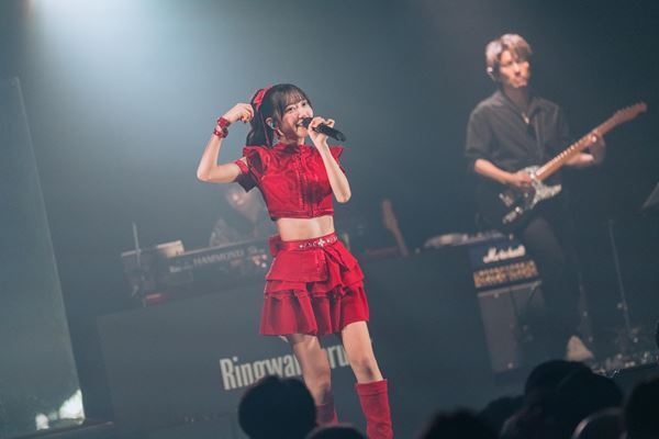 【Ringwanderung ライブレポート】4年ぶりのバンドセットで魅せたツアー初日　生音と歌声が生んだ圧倒的なグルーヴ