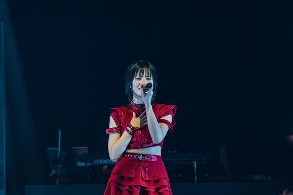 【Ringwanderung ライブレポート】4年ぶりのバンドセットで魅せたツアー初日　生音と歌声が生んだ圧倒的なグルーヴ