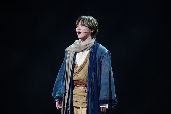 新劇場の幕開けを飾るスペクタクル『AmberS-アンバース-』、感情を揺さぶる物語が始動