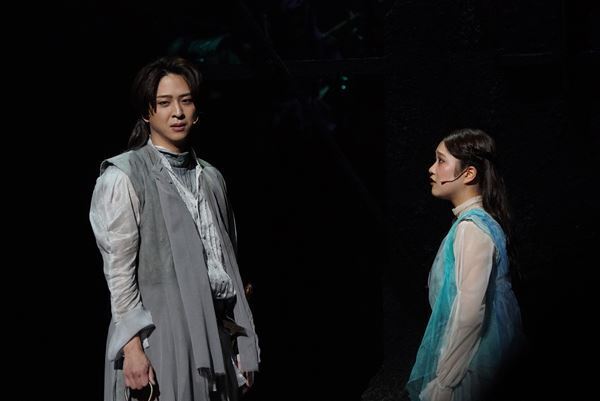 新劇場の幕開けを飾るスペクタクル『AmberS-アンバース-』、感情を揺さぶる物語が始動