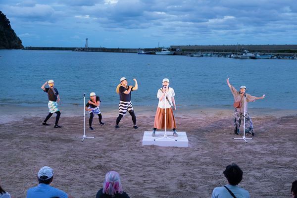 “回遊型”で注目の「豊岡演劇祭2026」今年も開催　フリンジ参加者を募集中