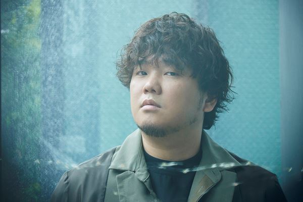 【秦 基博 インタビュー】アニメ『太陽よりも眩しい星』のオープニングテーマ「Stellar Days」に込めた初恋の輝き「シンプルで奥深いというのが僕自身の命題」