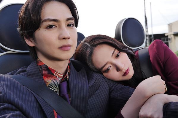 吉野北人＆鈴木愛理のラブラブ演技を原作者が絶賛！ 『昨夜は殺れたかも』新たな場面写真も公開