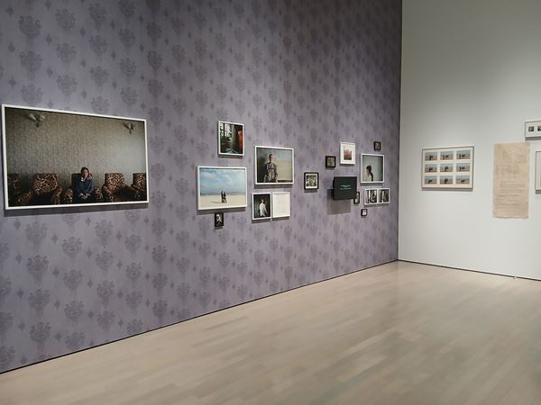 【展示レポート】横浜美術館リニューアルオープン記念展『いつもとなりにいるから　日本と韓国、アートの80年』　日韓美術の交流史をたどる初の展覧会が開催中