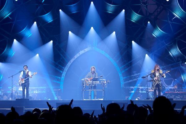 デビュー51周年のTHE ALFEEが語る「今までで一番自信を持って届けられるアルバム」──『君が生きる意味』が示した止まらぬ進化とは