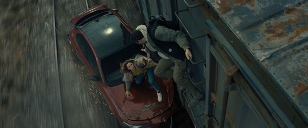 スピルバーグ監督最新作『ディスクロージャー・デイ』物語の一端が垣間見える場面写真8点が一挙解禁