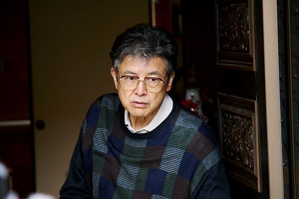 松村北斗×今田美桜『白鳥とコウモリ』豪華キャスト陣の場面写真＆特別映像解禁