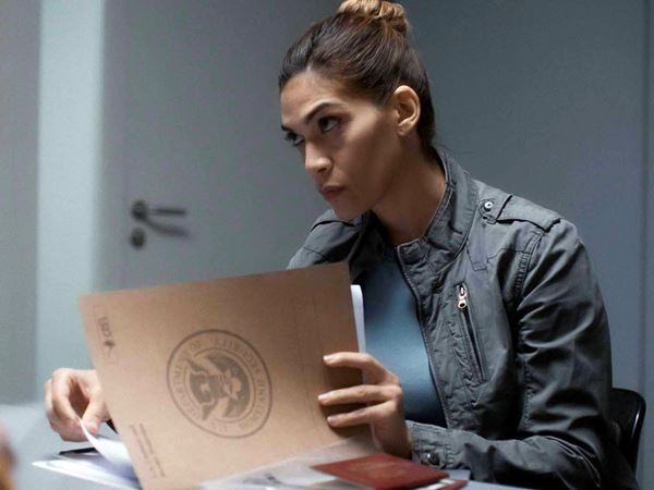 映画『入国審査』デジタル配信が開始。本編映像が公開に