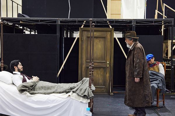 友情、悲恋、信念、そしてタイムリープ？　その面白さに魅了されたロック音楽劇『ガウディ×ガウディ』稽古場レポート