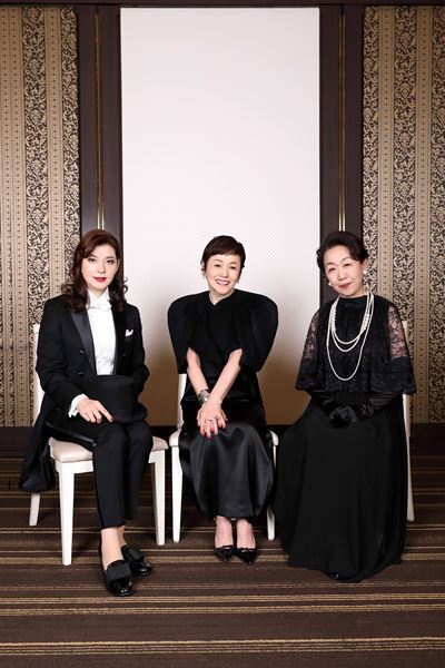 大竹しのぶ×梅沢昌代×彩輝なお『ピアフ』15周年～共に歩んだ15年と6度目の挑戦～