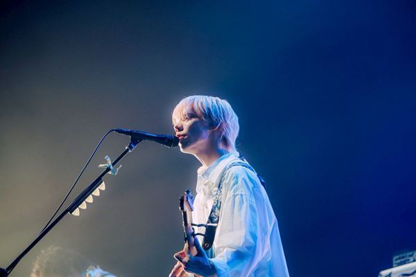 TRACK15、夢見た景色のその先へ　ソールドアウトのZepp DiverCity(TOKYO)で証明した4人の現在