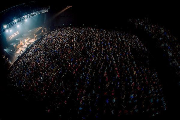 TRACK15、夢見た景色のその先へ　ソールドアウトのZepp DiverCity(TOKYO)で証明した4人の現在