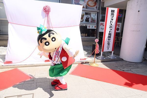 『映画クレヨンしんちゃん』最新作、秋田県で大々的なキャンペーンを実施　家族全員が妖怪化した新スチールも解禁