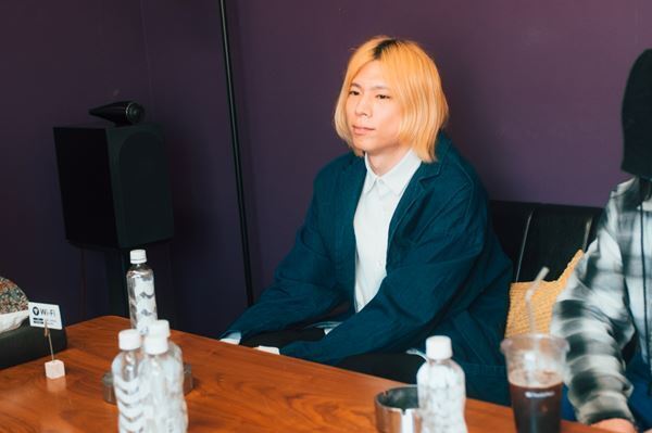 【あすなろ白昼夢 × the dadadadys 座談会】夢が現実に！全国ツアーファイナルで初のツーマン実現へ「親に報告するほどうれしかった」── 愛と音楽で繋がる2バンドの本音に迫る