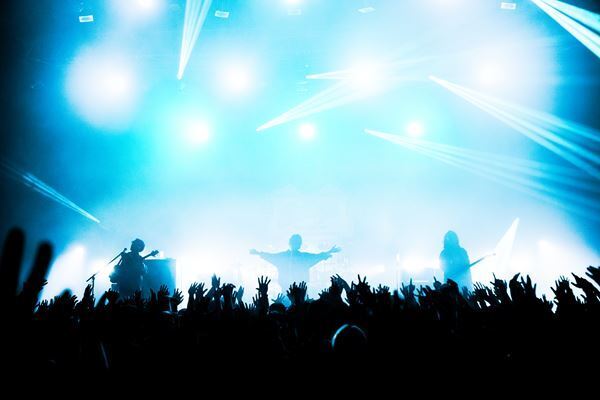 THE ORAL CIGARETTES、SPYAIR、THE&が出演！ MC Boo主催『Boo Night Tour 2025-26』開幕【オフィシャルレポート】