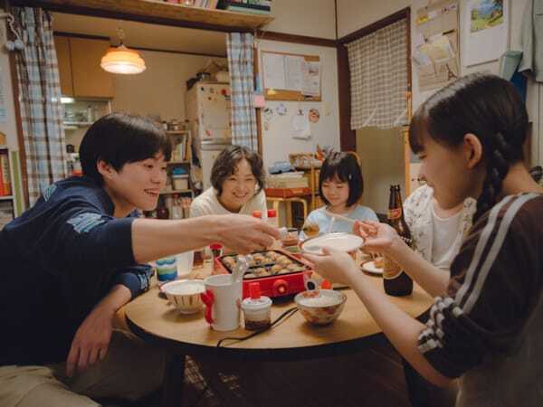大橋和也が様々な表情をみせる『人生を変えたコント』新たな場面写真解禁