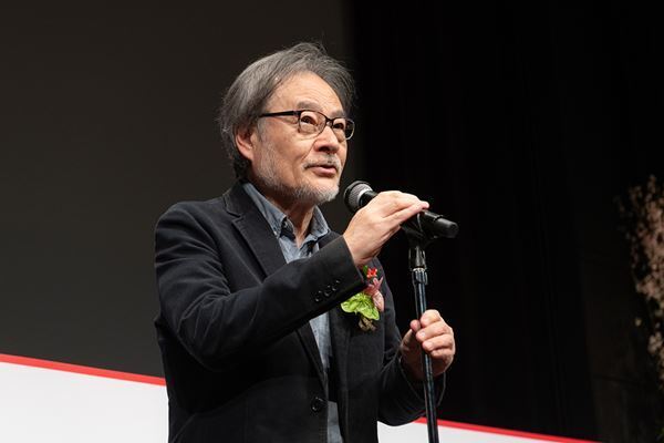 黒沢清監督「ようやく圧倒的な作品に出会えた」 早川千絵監督が第7回大島渚賞を受賞