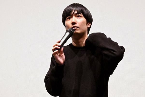 奥山由之監督、憧れのシャンテで『アット・ザ・ベンチ』公開に感無量！作品に込めた思いを語る！