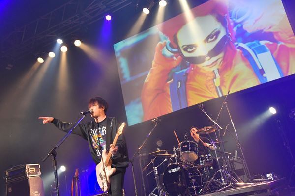 hideを愛する新旧のファンが集う恒例のイベント、今年は本人の誕生日に開催【オフィシャルレポート】