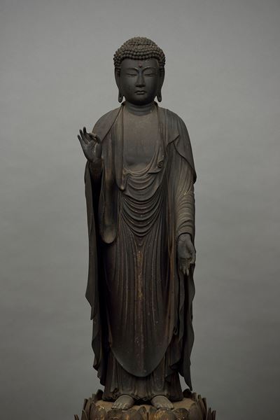 至高の仏像や国宝など名宝がずらり！ 三井家ゆかりの京都・真如堂の全貌に迫る展覧会が三井記念美術館で開催