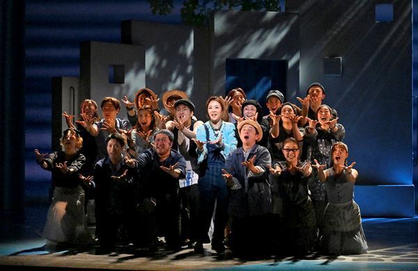 劇団四季『マンマ・ミーア！』横浜公演開幕　最終通し舞台稽古の写真が到着