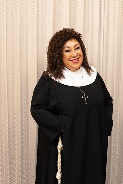 森公美子、13年目のデロリス役は明治座で！ 『天使にラブ・ソングを』で見つけた「無償の愛」