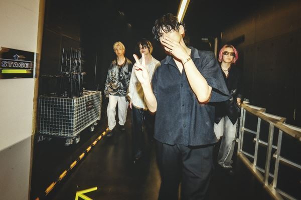 [Alexandros]、7年ぶりFCツアーでレア曲連発　「全部マイナーな曲ですがいいでしょうか！」