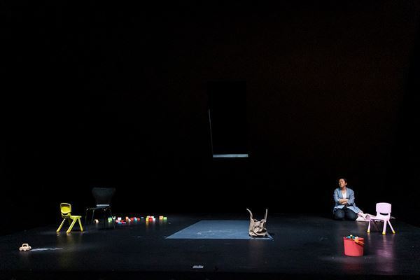 新国立劇場『ガールズ＆ボーイズ』真飛聖、増岡裕子それぞれの初日レポート＆新たに舞台写真10点が到着