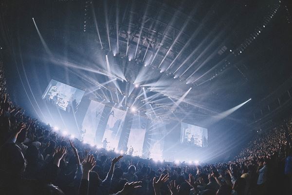 星野源、前回公演での“約束”を実現した初の韓国アリーナ公演が大盛況で終了！【オフィシャルレポート】