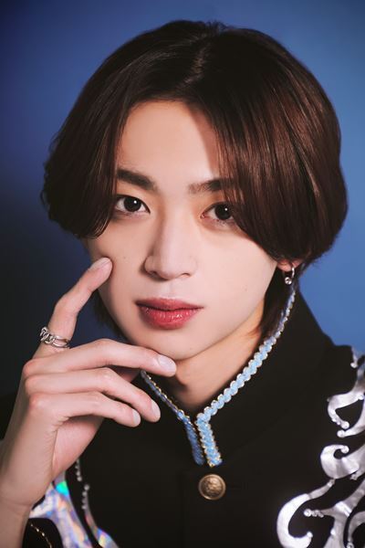 ポップもトンチキもクールも、全部がLienel。6人が語るグループの現在地