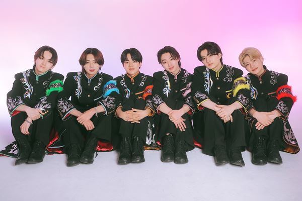 ポップもトンチキもクールも、全部がLienel。6人が語るグループの現在地