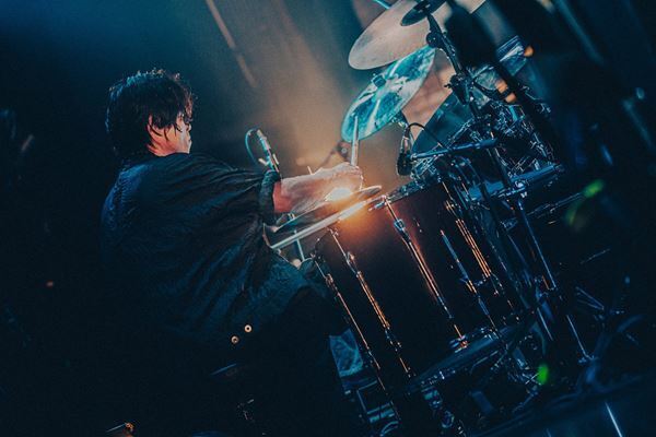 UNCHAIN、結成30周年を冠するツアーファイナルが東京キネマ倶楽部にて大団円で閉幕！【オフィシャルレポート】