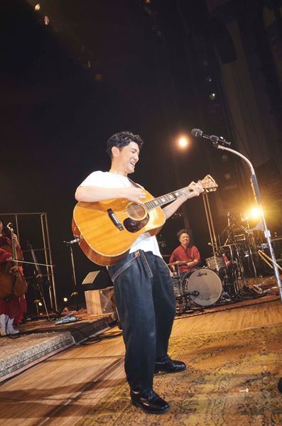 森山直太朗、“ふたつの世界”を描いた全56公演完走　『あの世でね』ツアーが残したもの