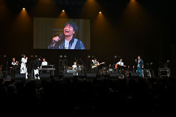 ゴスペラーズの黒沢 薫と乃木坂46の中西アルノがMCを務める『Spicy Sessions』が初ライブ　満員の観客に届けた“セッションという音楽”【オフィシャルレポート】