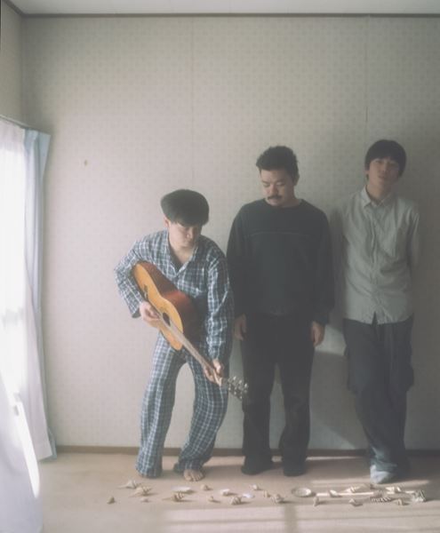 【インタビュー】3ピースバンド・タデクイ、1stアルバム『MOTHER』で到達した新境地とバンドの変化を語る「成長というべきか、どこか肩の力が抜けた感じ」