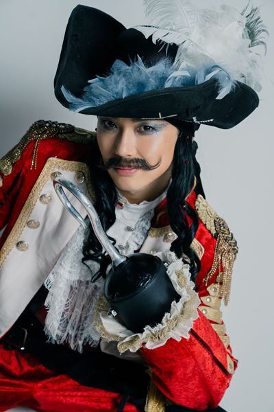 “愛される悪役”をめざして――内海啓貴、『ピーター・パン』フック船長への挑戦