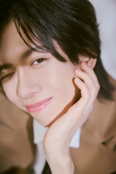 「8号車にとって僕は“ひとり”だから」――船津稜雅が語る、信頼でつながる距離感と“かわいい”の正体