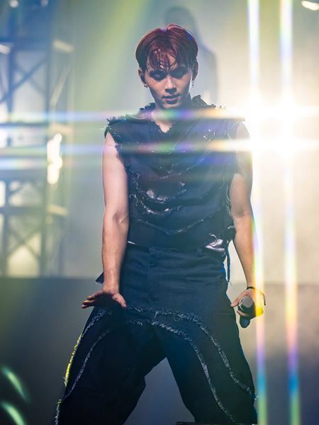VXON、日本プロジェクト始動をサプライズ発表　フィリピン単独公演『Kalawakan: The Evolution』大熱狂