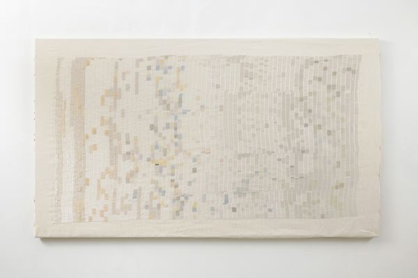 現代美術家・竹村京の個展が水戸芸術館で開催　「縫う」ことで対象に光をあてる作品世界を展観