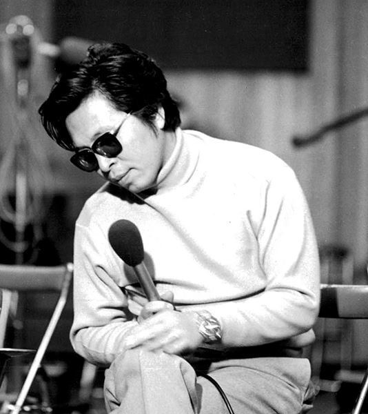 いずみたくの“幻のミュージカル”が甦る　イッツフォーリーズ『十二人の怒れる男』本日開幕