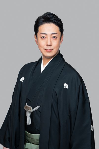 『ジョジョ』荒木飛呂彦デザイン「六月博多座大歌舞伎」襲名披露祝幕公開　八代目尾上菊五郎「音羽屋の伝統と革新を体現」