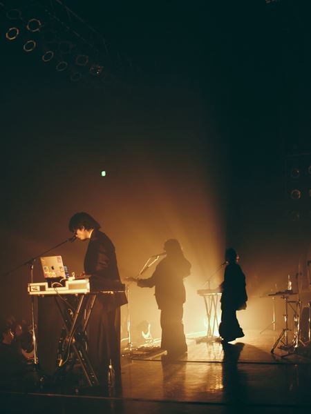 Dannie May、結成の地・渋谷で掴んだソールドアウト！熱狂の渦に巻き込んだツアーファイナルを徹底レポ、次なる舞台は悲願のZeppへ