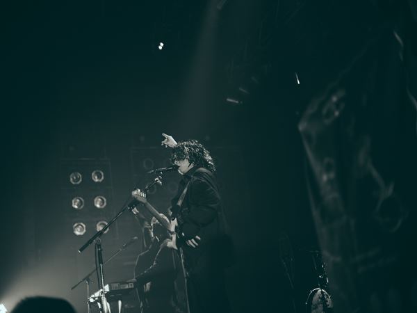 Dannie May、結成の地・渋谷で掴んだソールドアウト！熱狂の渦に巻き込んだツアーファイナルを徹底レポ、次なる舞台は悲願のZeppへ