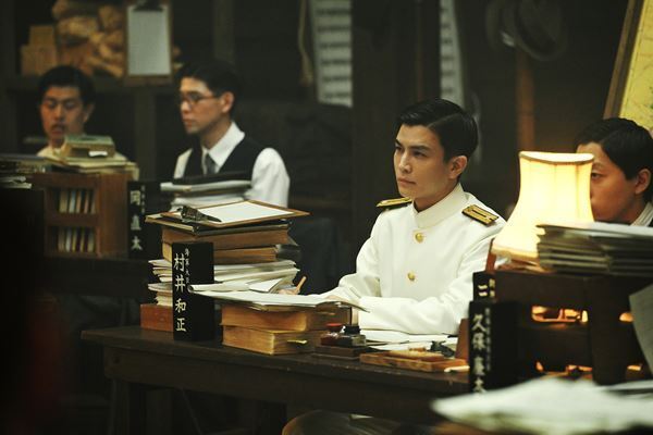 池松壮亮主演、映画『開戦前夜』仲野太賀、岩田剛典らの葛藤写す場面写真7点一挙解禁