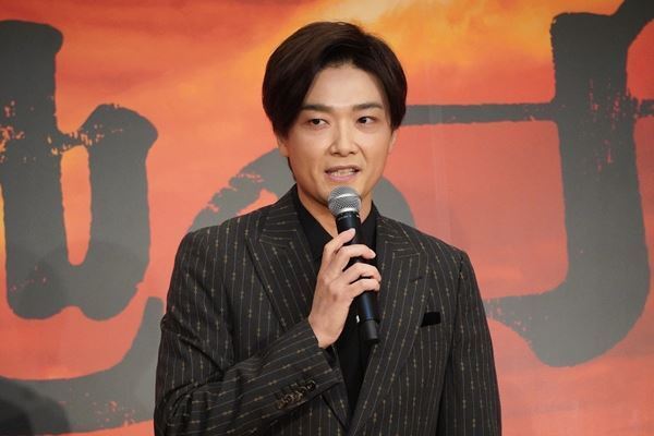 『大地の子』初舞台化で主演を務める井上芳雄 「本当に奇跡のような巡り合わせ」