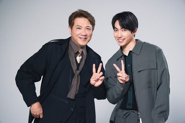 現職総理大臣の父と息子が入れ替わる!?　池井戸潤作品を舞台化した“痛快政治コメディ”『民王』有澤樟太郎×別所哲也インタビュー